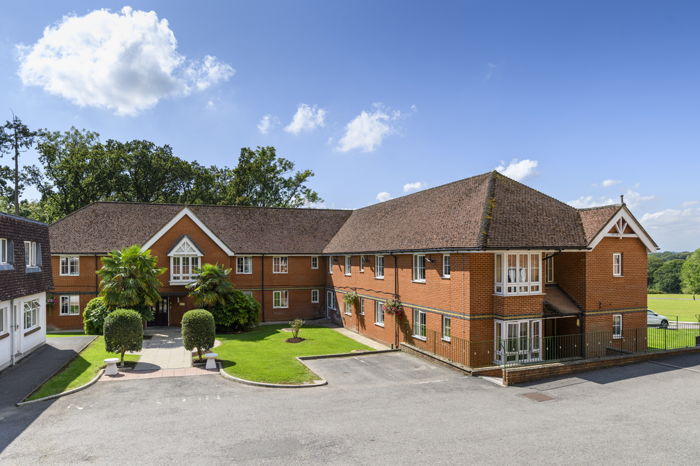 Specialist Care in Hampshire Waverley Lodge Nursing Home
